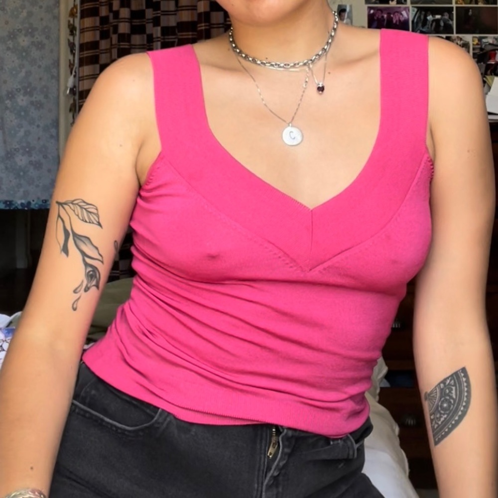 banana republic retro hot pink tank 💗